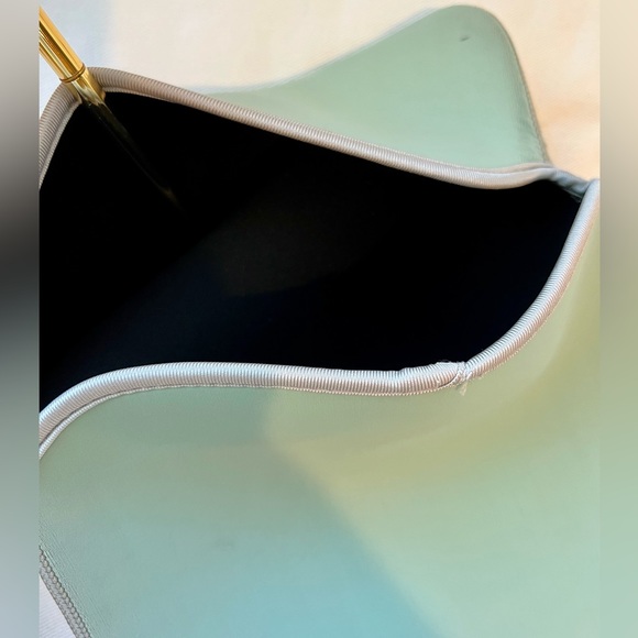 Baby blue laptop slip lightweight case - Picture 5 of 5